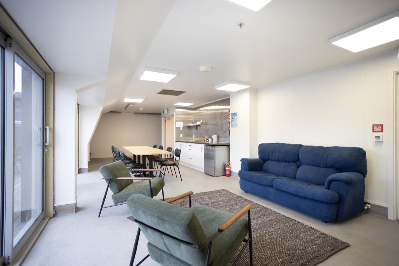 The Brownston Hostel Wanaka Exterior photo