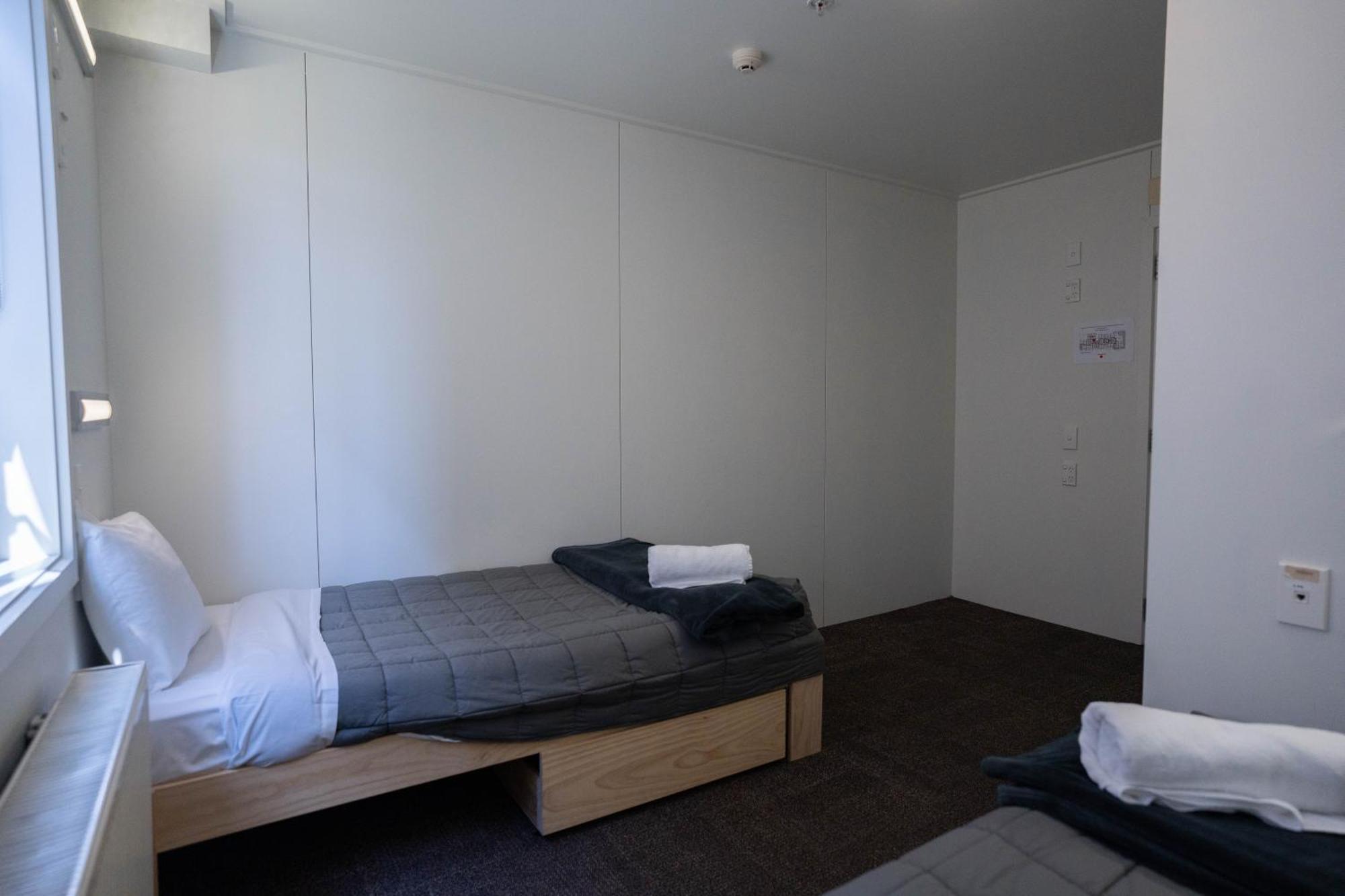 The Brownston Hostel Wanaka Exterior photo